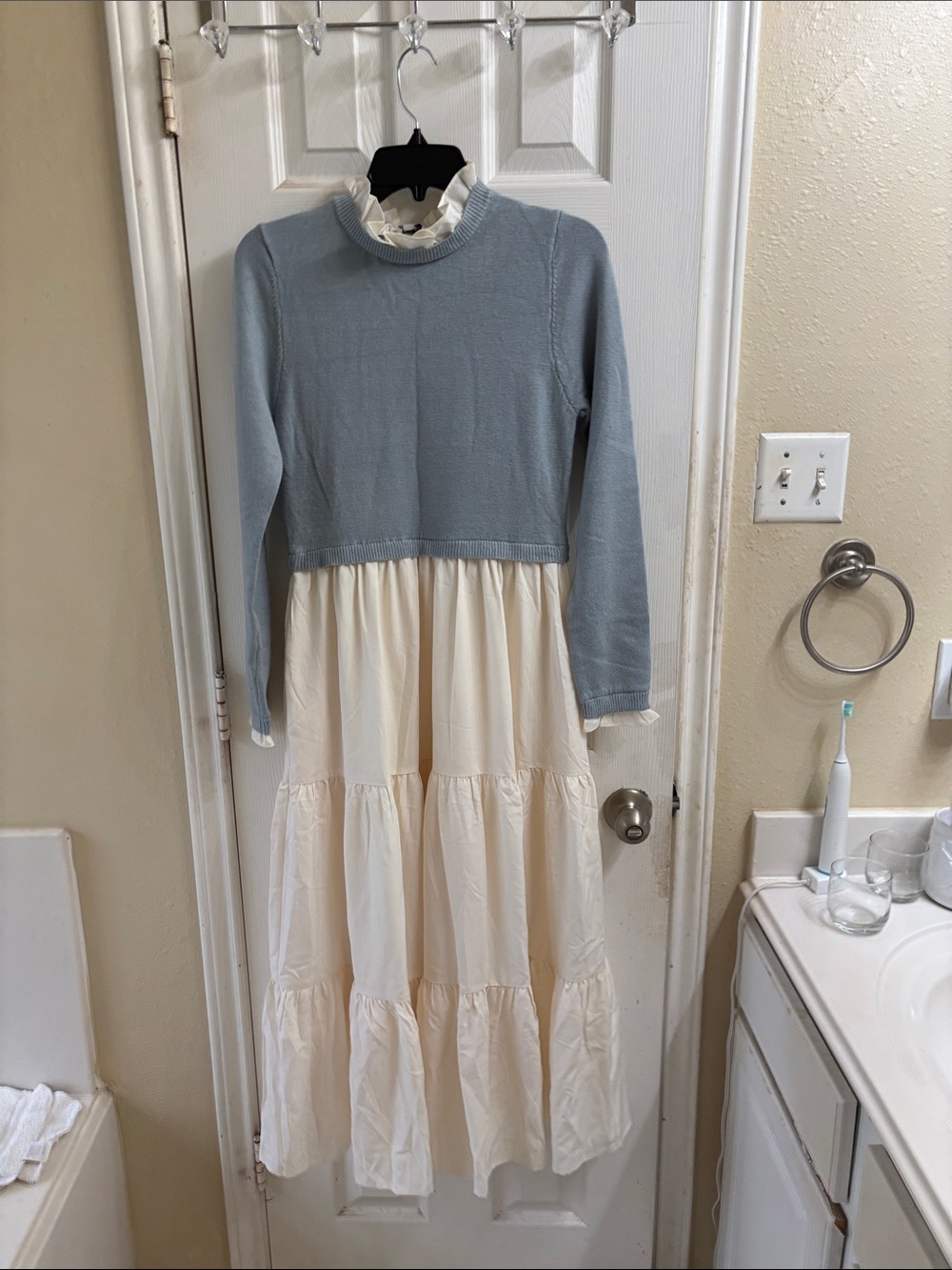 Baltic Born Sophie Tiered Maxi tired sweater dress. NWT